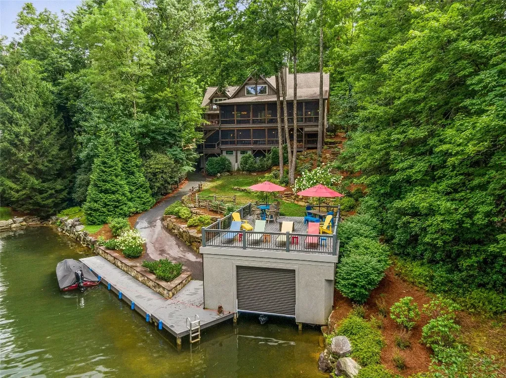 64 Bee Tree Way Lake Toxaway NC 28747