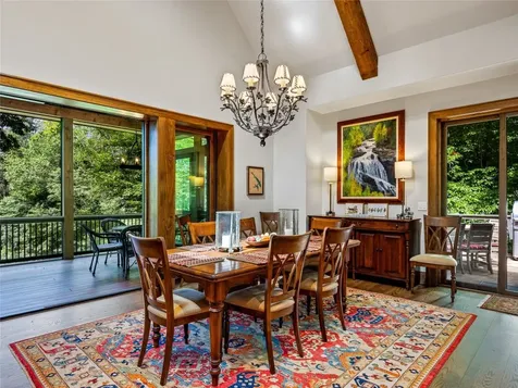 64 Bee Tree Way Lake Toxaway NC 28747