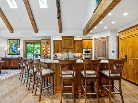 64 Bee Tree Way Lake Toxaway NC 28747