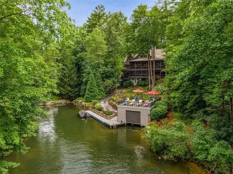 64 Bee Tree Way Lake Toxaway NC 28747