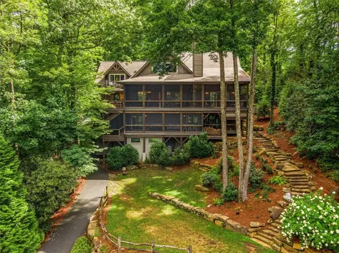 64 Bee Tree Way Lake Toxaway NC 28747