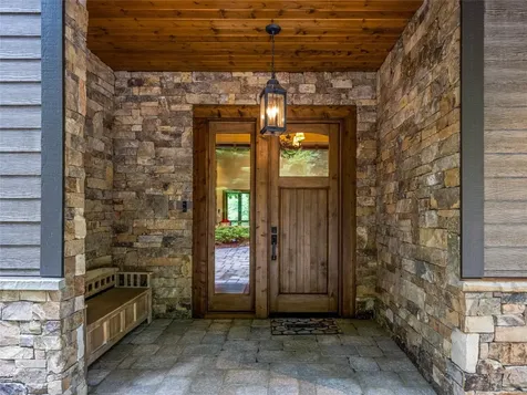 64 Bee Tree Way Lake Toxaway NC 28747