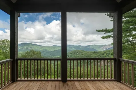 726 E Ridge Road Cashiers NC 28717