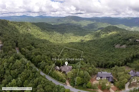 726 E Ridge Road Cashiers NC 28717