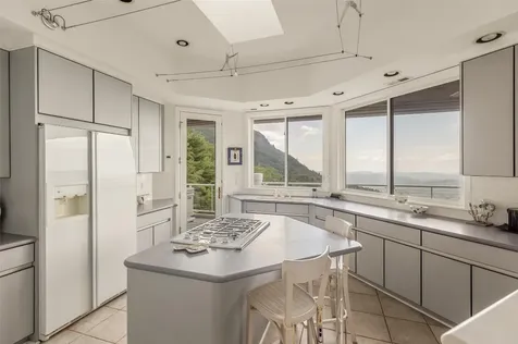 4594 Dillard Road Highlands NC 28741