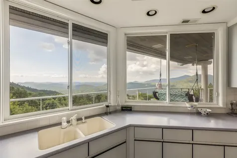 4594 Dillard Road Highlands NC 28741