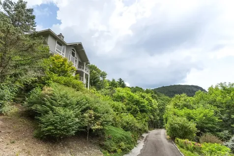 4594 Dillard Road Highlands NC 28741