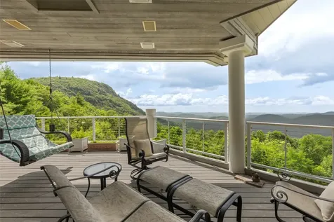 4594 Dillard Road Highlands NC 28741