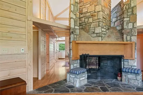 518 Country Club Drive Highlands NC 28741