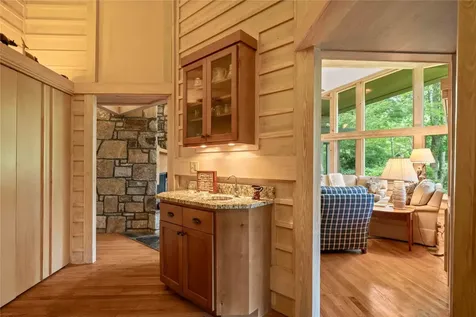 518 Country Club Drive Highlands NC 28741