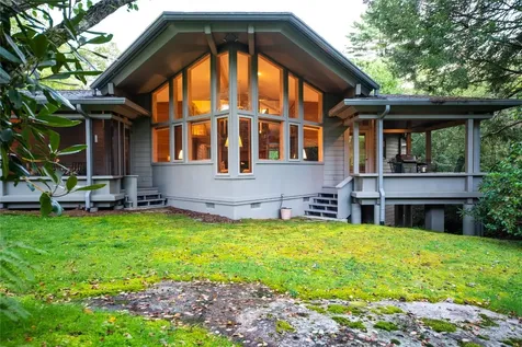 518 Country Club Drive Highlands NC 28741