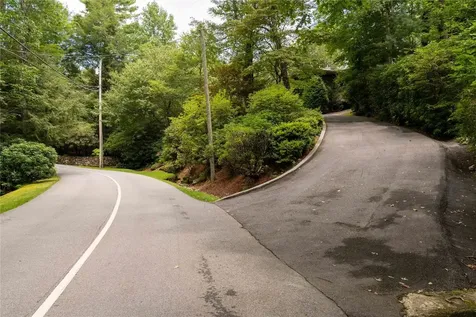 518 Country Club Drive Highlands NC 28741