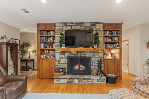 333 Round Hill Road Sapphire NC 28774