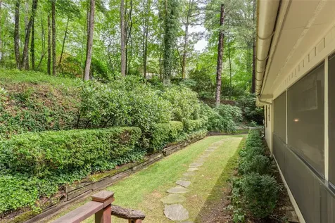 333 Round Hill Road Sapphire NC 28774