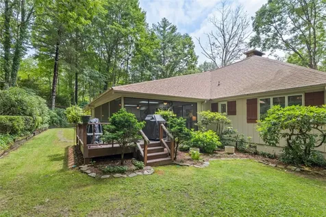 333 Round Hill Road Sapphire NC 28774