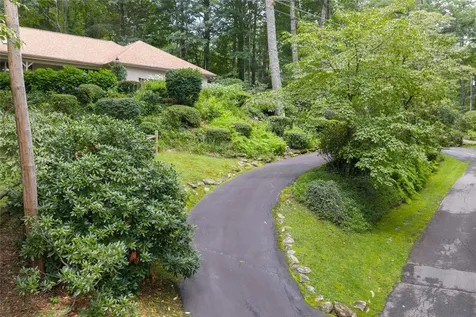 333 Round Hill Road Sapphire NC 28774