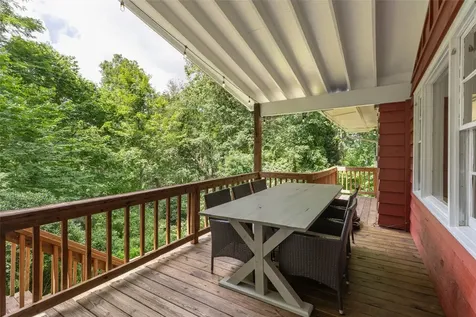315 Rolling Acres Drive Highlands NC 28741