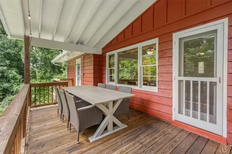 315 Rolling Acres Drive Highlands NC 28741