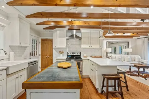 35 Bustle Lane Cashiers NC 28717
