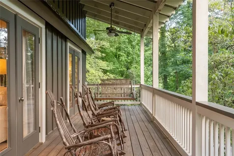35 Bustle Lane Cashiers NC 28717