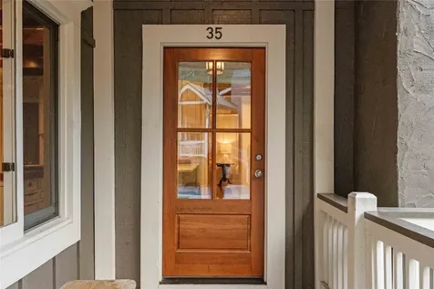 35 Bustle Lane Cashiers NC 28717