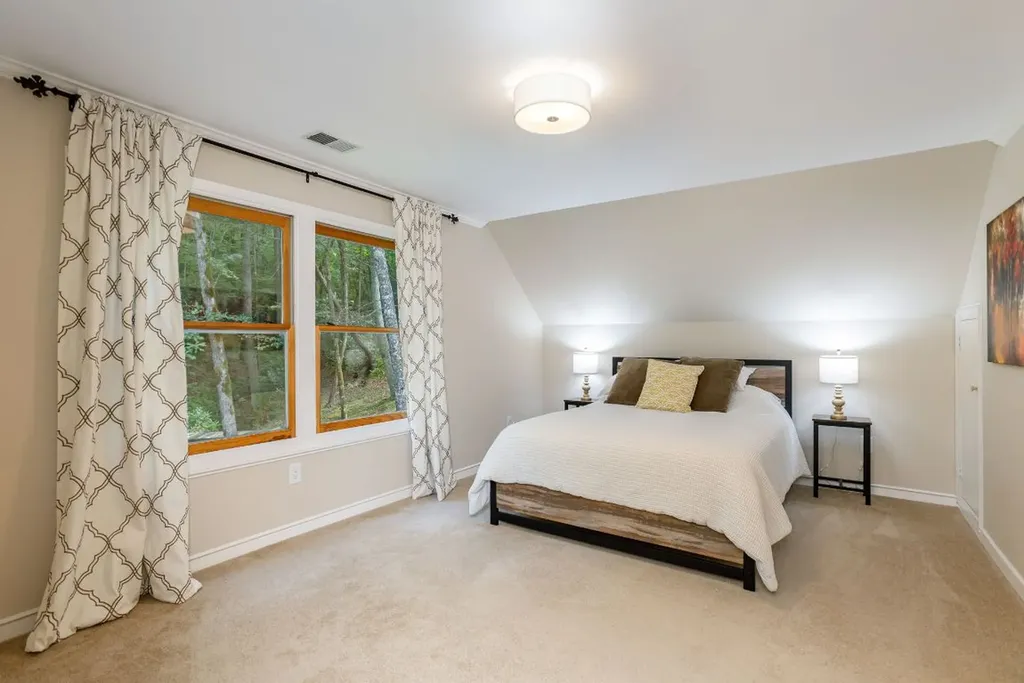 40 Blackberry Trail Sapphire NC 28774