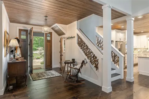 1582 New Settler's Way Glenville NC 28736