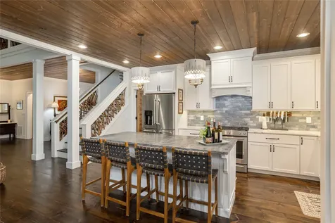 1582 New Settler's Way Glenville NC 28736