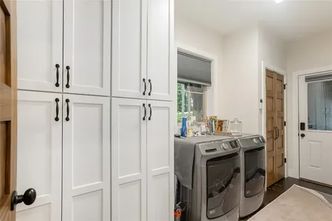 1582 New Settler's Way Glenville NC 28736