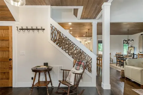 1582 New Settler's Way Glenville NC 28736