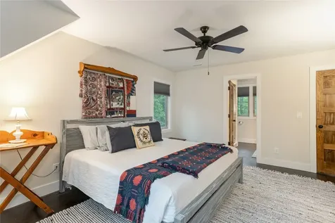 1582 New Settler's Way Glenville NC 28736