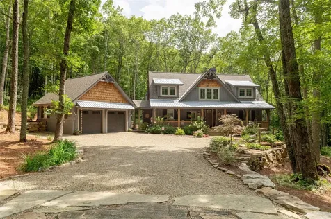 1582 New Settler's Way Glenville NC 28736