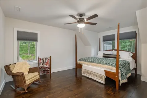 1582 New Settler's Way Glenville NC 28736