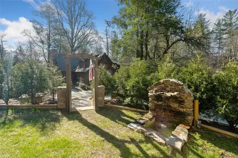 95 Mill Creek Lane Highlands NC 28741