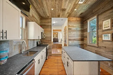 95 Mill Creek Lane Highlands NC 28741