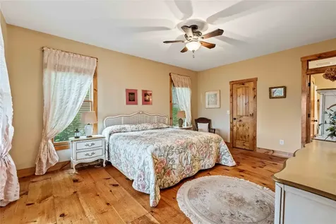 314 Eagle Ridge Road Sapphire NC 28774