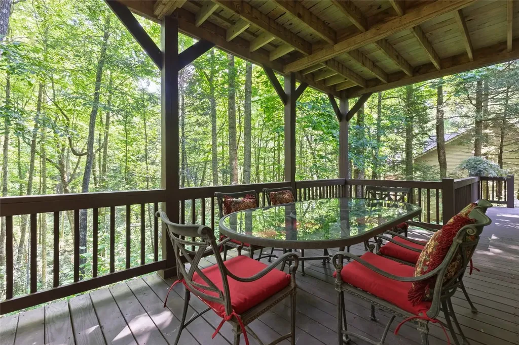 2178 Black Oak Drive Sapphire NC 28774