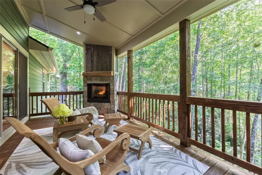 2178 Black Oak Drive Sapphire NC 28774