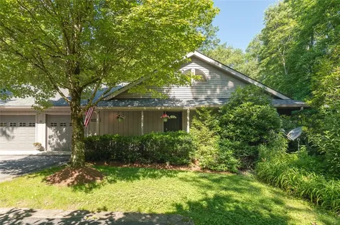 19-A Whiteside Mountain Road Highlands NC 28741