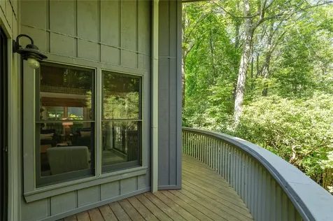 19-A Whiteside Mountain Road Highlands NC 28741