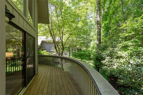 19-A Whiteside Mountain Road Highlands NC 28741