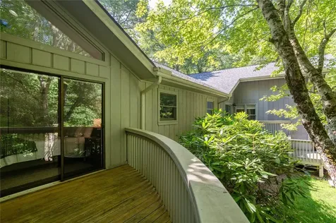 19-A Whiteside Mountain Road Highlands NC 28741