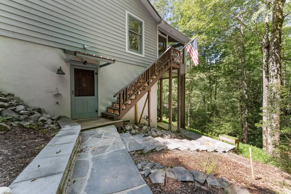 2092 W Christy Trail Sapphire NC 28774