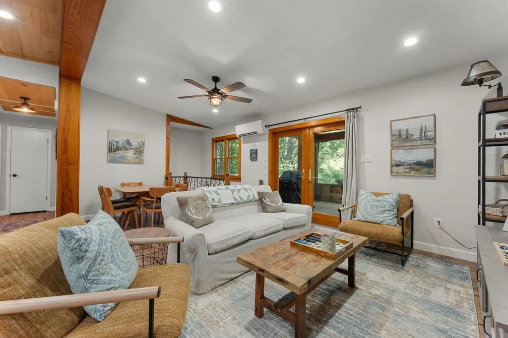 2092 W Christy Trail Sapphire NC 28774