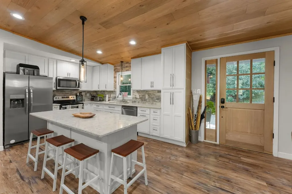 2092 W Christy Trail Sapphire NC 28774