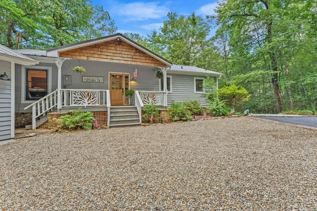 2092 W Christy Trail Sapphire NC 28774