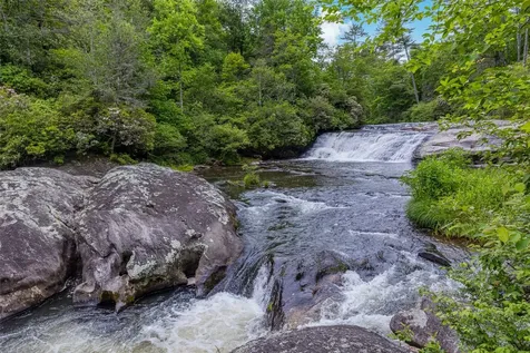 79 Rexwood Lane Sapphire NC 28774