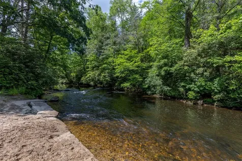 79 Rexwood Lane Sapphire NC 28774