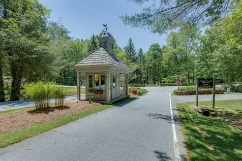 79 Rexwood Lane Sapphire NC 28774