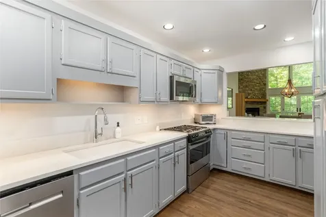 19-B Whiteside Mountain Road Highlands NC 28741